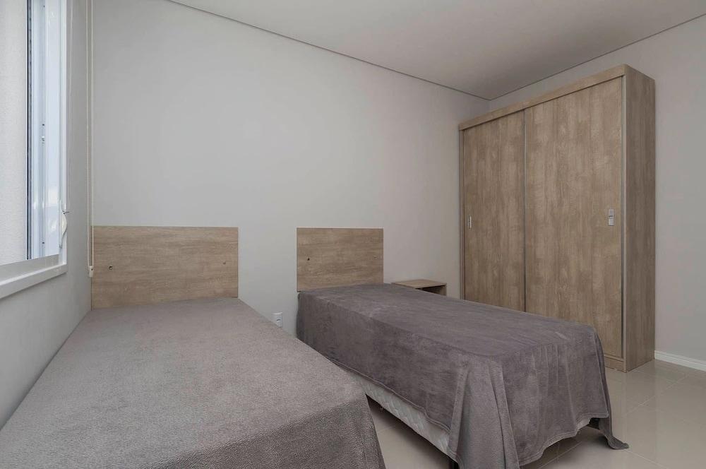 Mexicana - Apto Praia de Mariscal