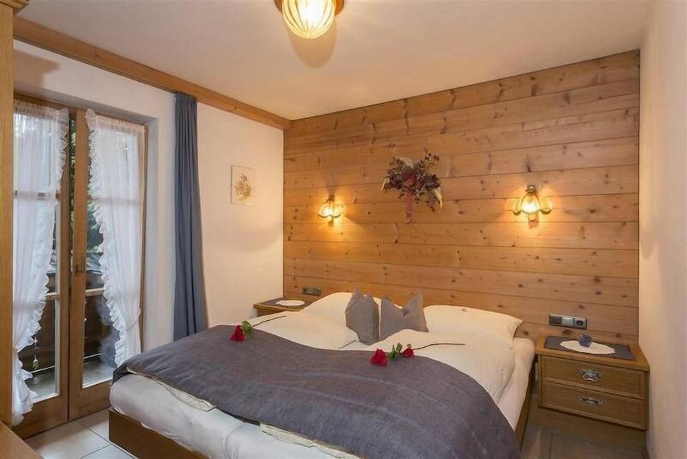 Ferienhäuser Werdenfels