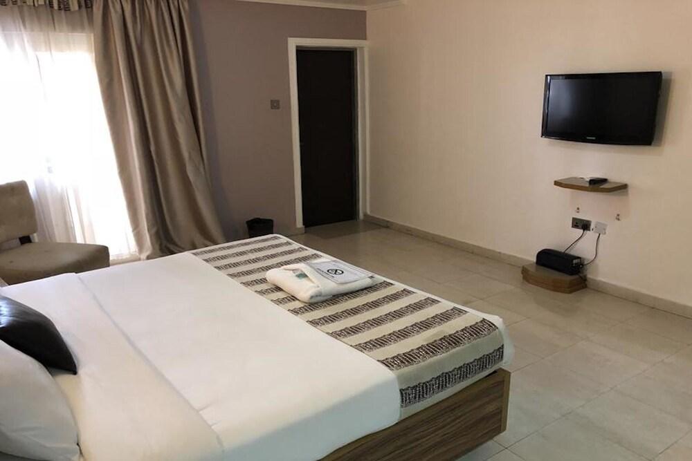 Lekki Waterside Hotel