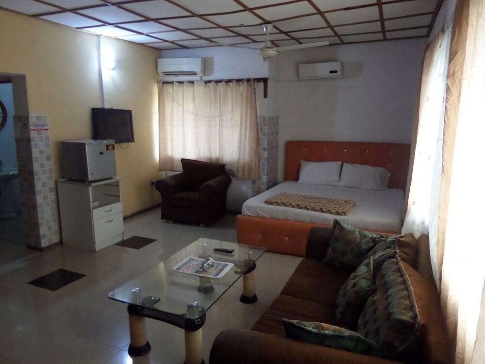 Metro Apartment Bodija Ibadan