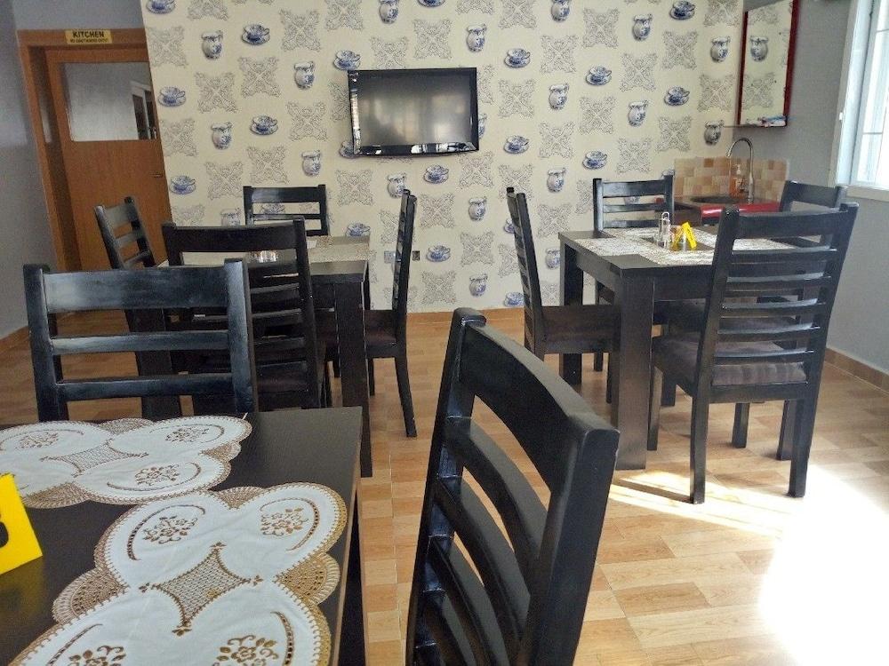 Graceville Comfort Residence