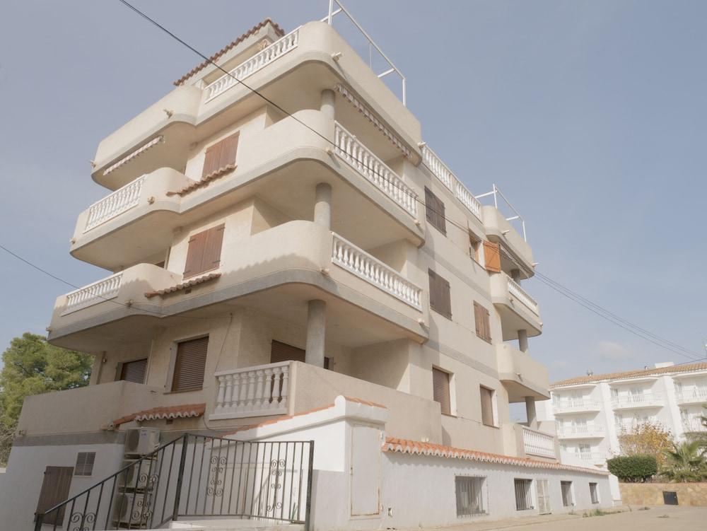 Marineu Jazmines Ático 2/4