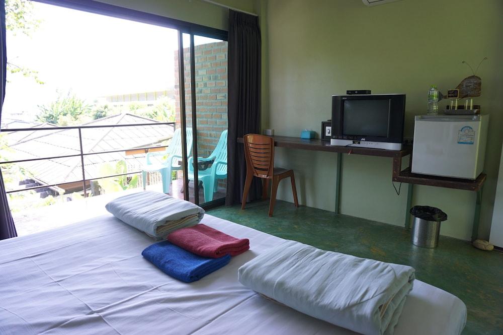 Home Phang-Nga Guesthouse