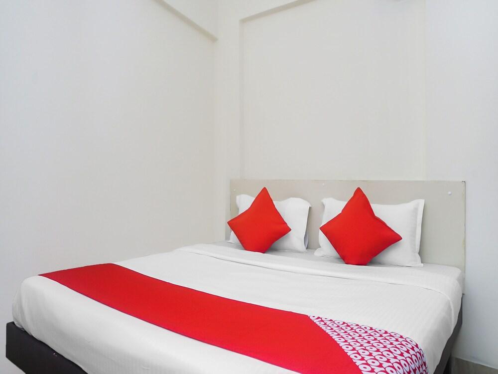 OYO 16007 SK Executive