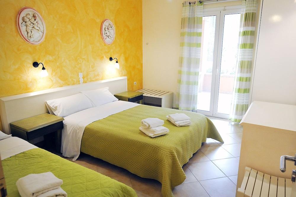 Pyramid City Apartments