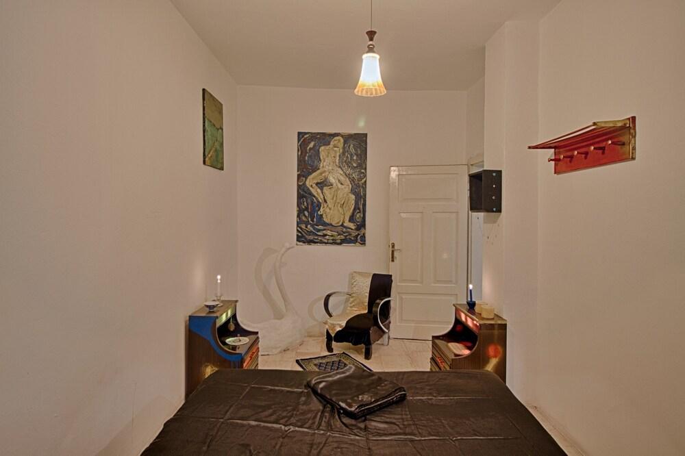 Alegoria HUB& artist atelier