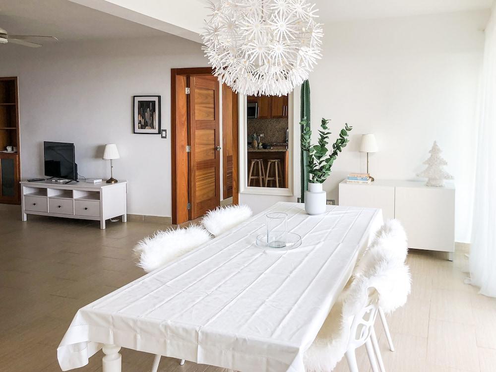 Oceanfront New Condo on the Beach