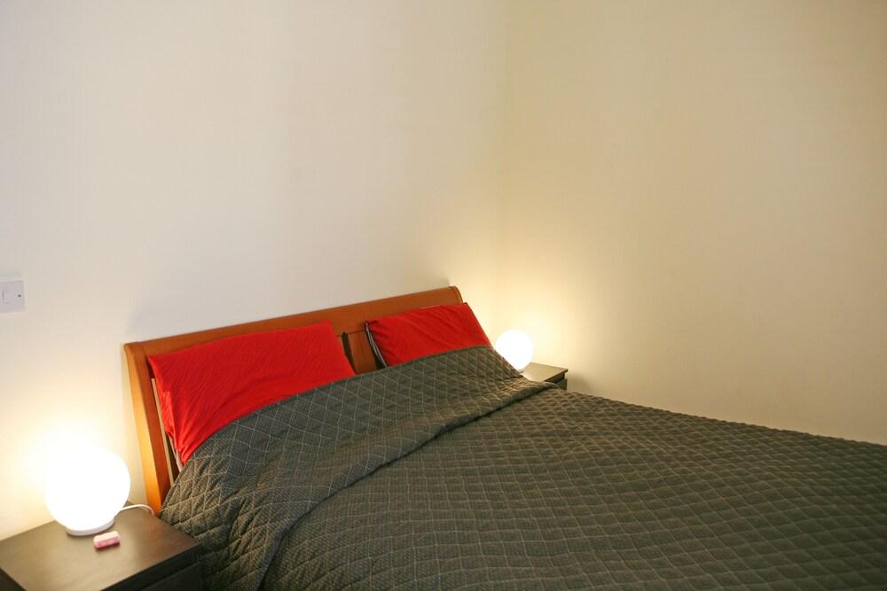 Ambelones Apartments