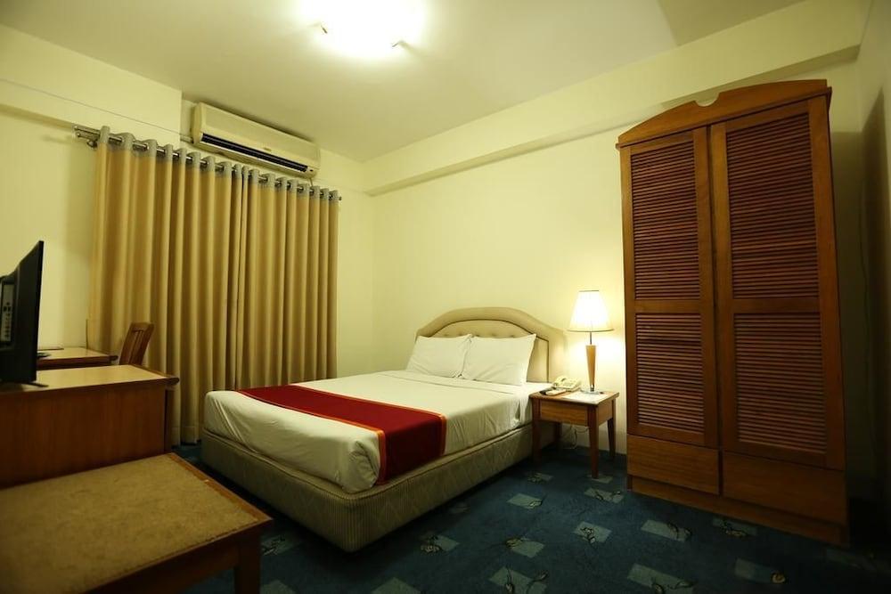 Hotel Eastern Residence