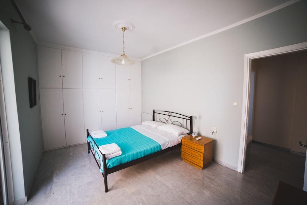 Apartment on Nikaias 5