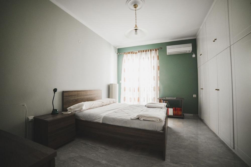 Apartment on Nikaias 5