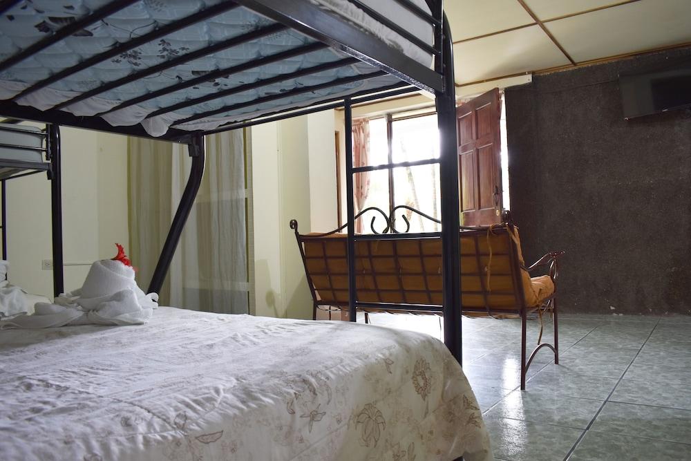 Hotel Quepos Paraíso