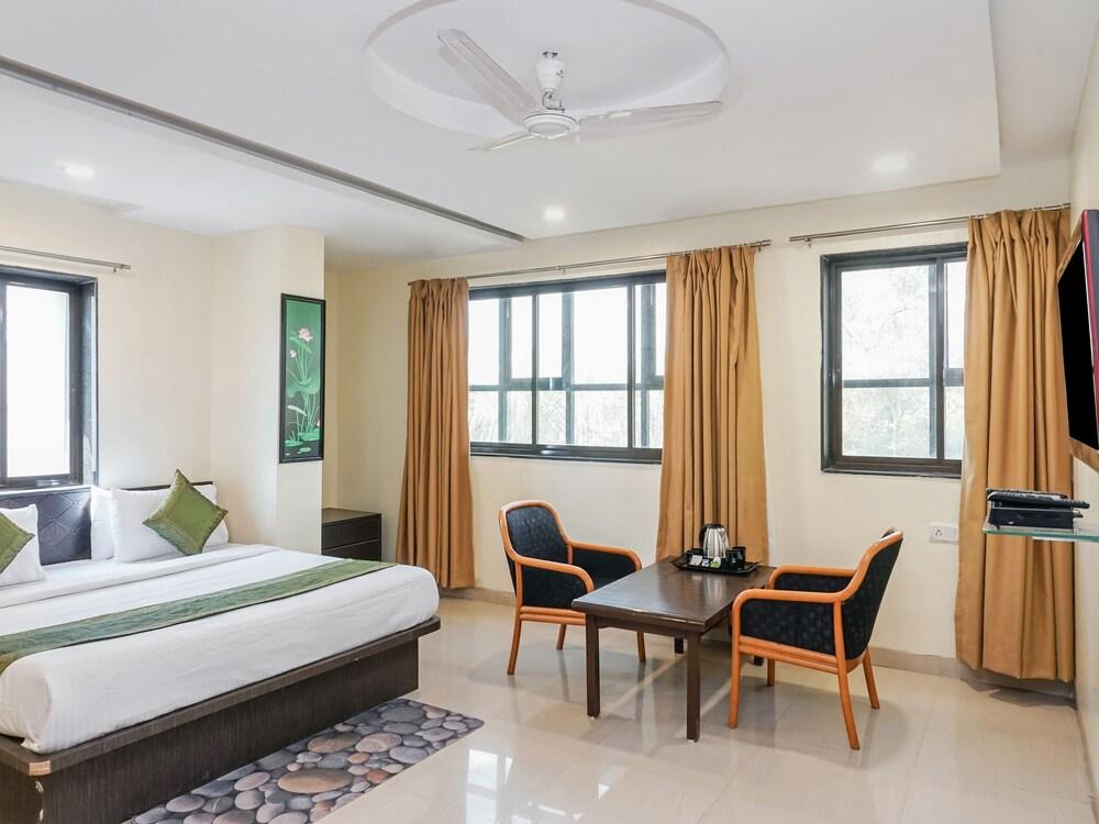 Itsy By Treebo - Shagun Executive