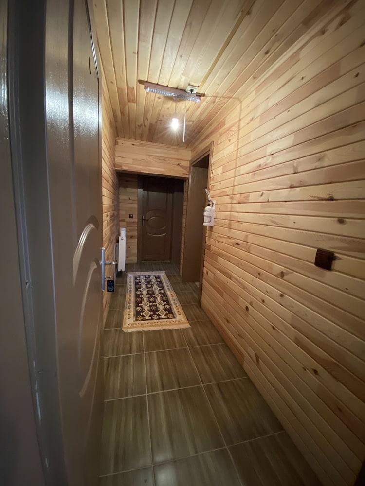 Pervanoglu Dinlenme Tesisi Motel