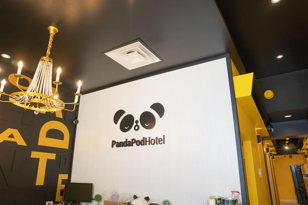 Panda Pod Hotel