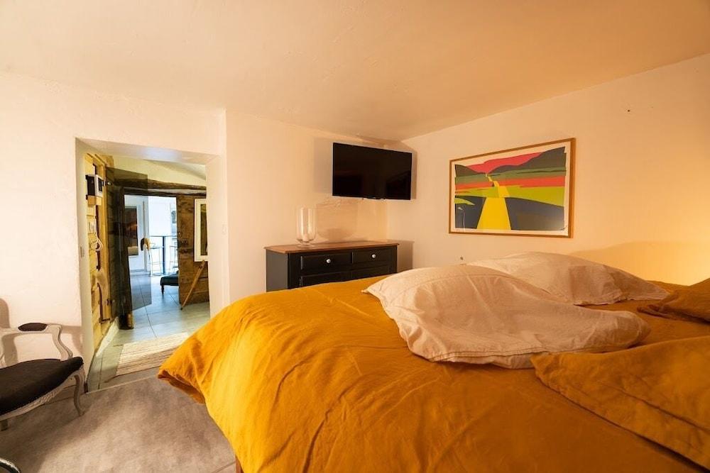 Chambres d’hôtes, Gîte, Suite : “Au Hangar ”