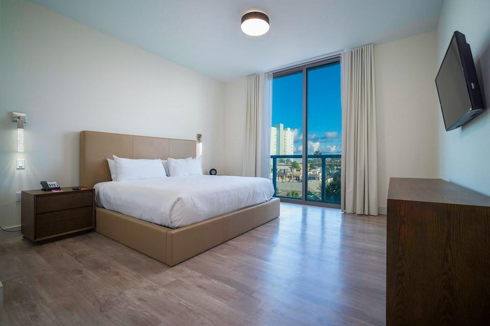 CH Deluxe Apartments by MDR