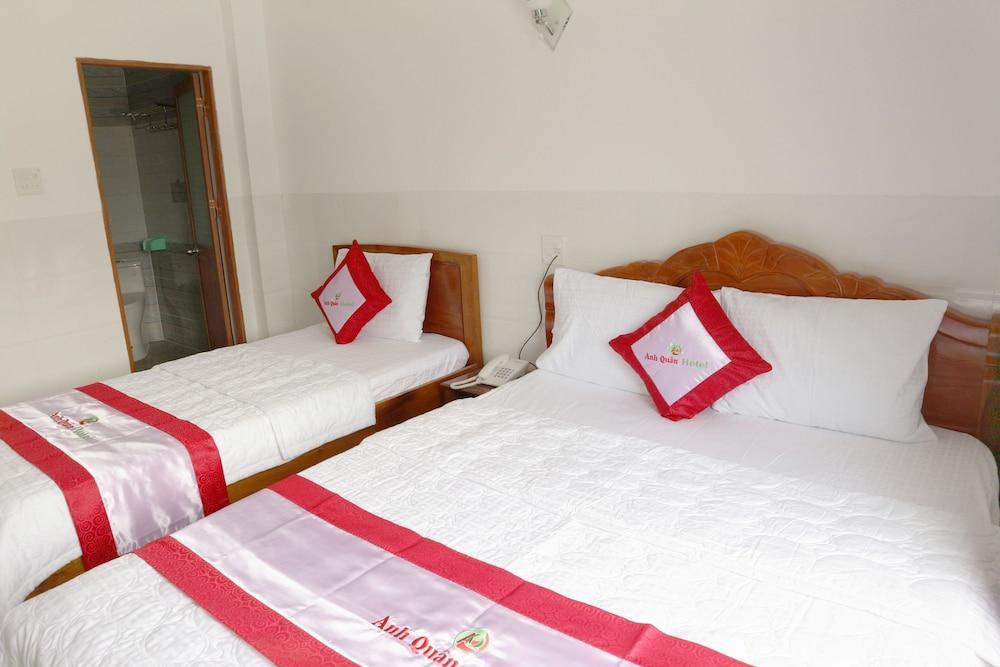 Anh Quan Hotel