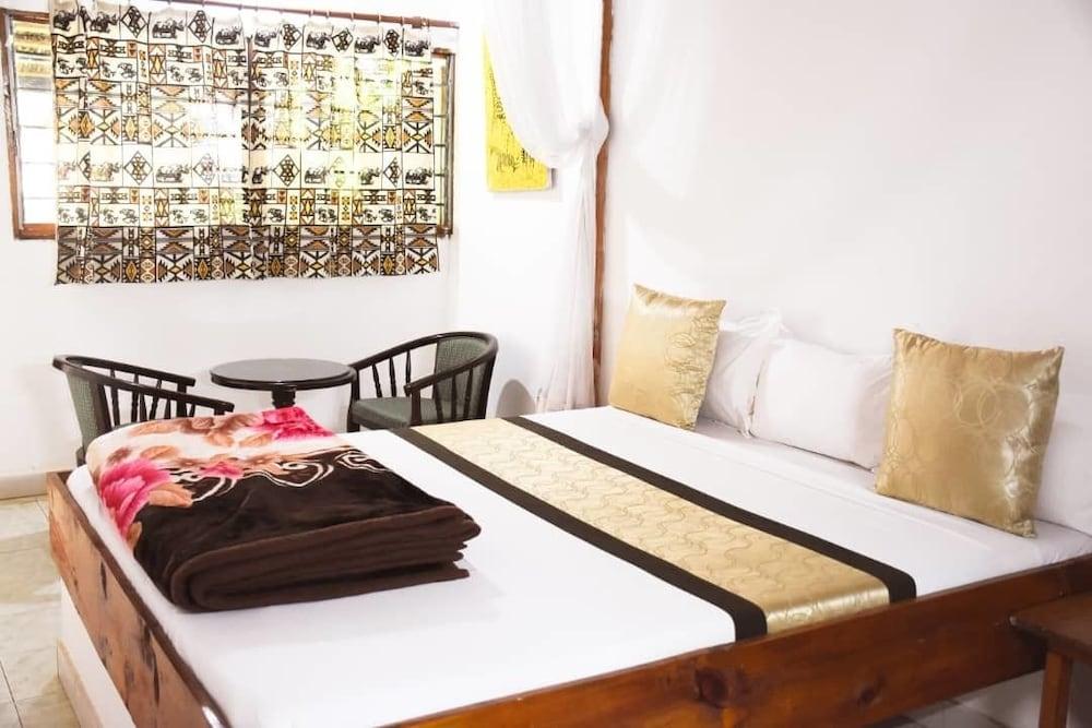 Pamoja Expeditions Lodge