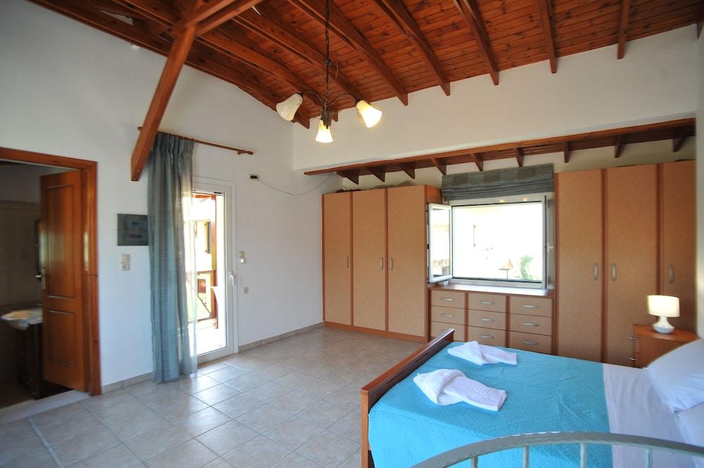 Romantic Corner Maisonettes