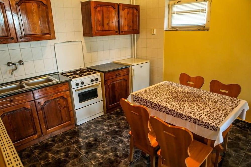 Bor Bazilika Apartman