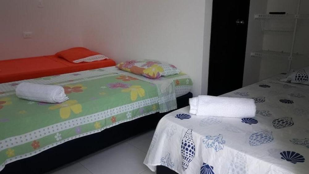 Sea And Sunshine Lodge