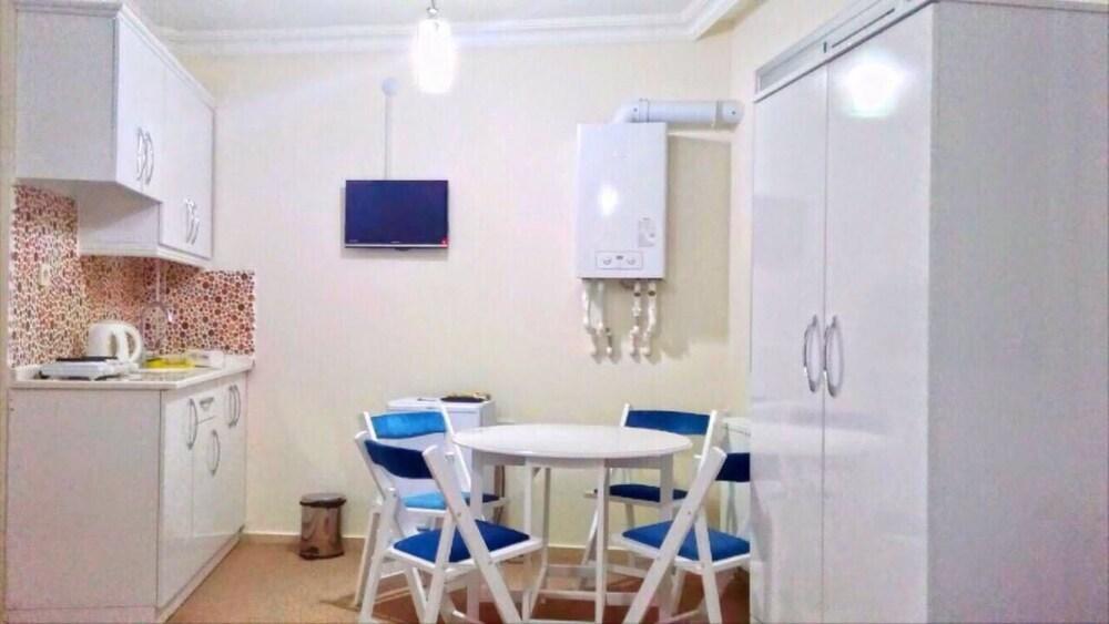 Sapphire Residence 6