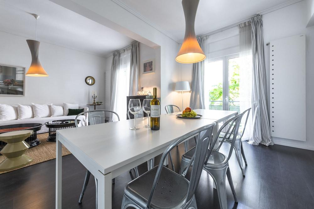 Elegant apartment in Kolonaki