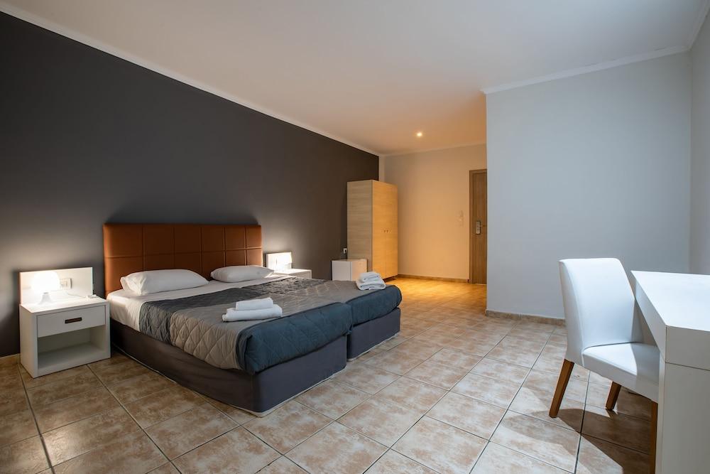 White Olive Premium Cameo