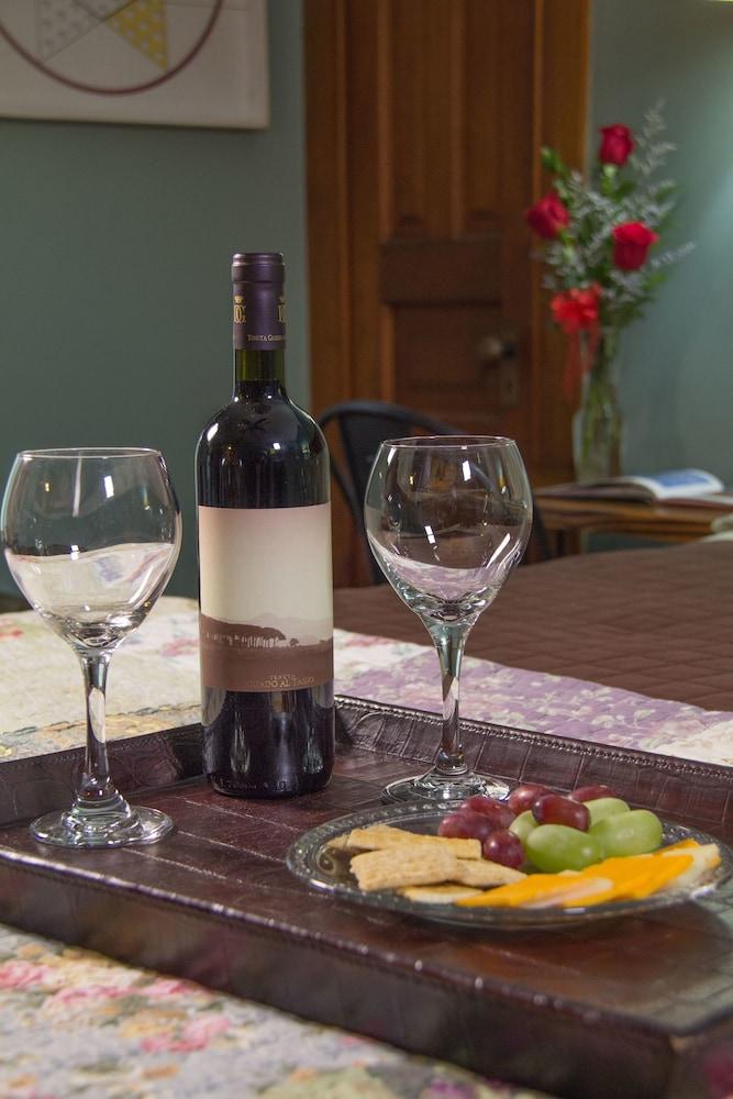 Pinehurst Inn Bed & Breakfast