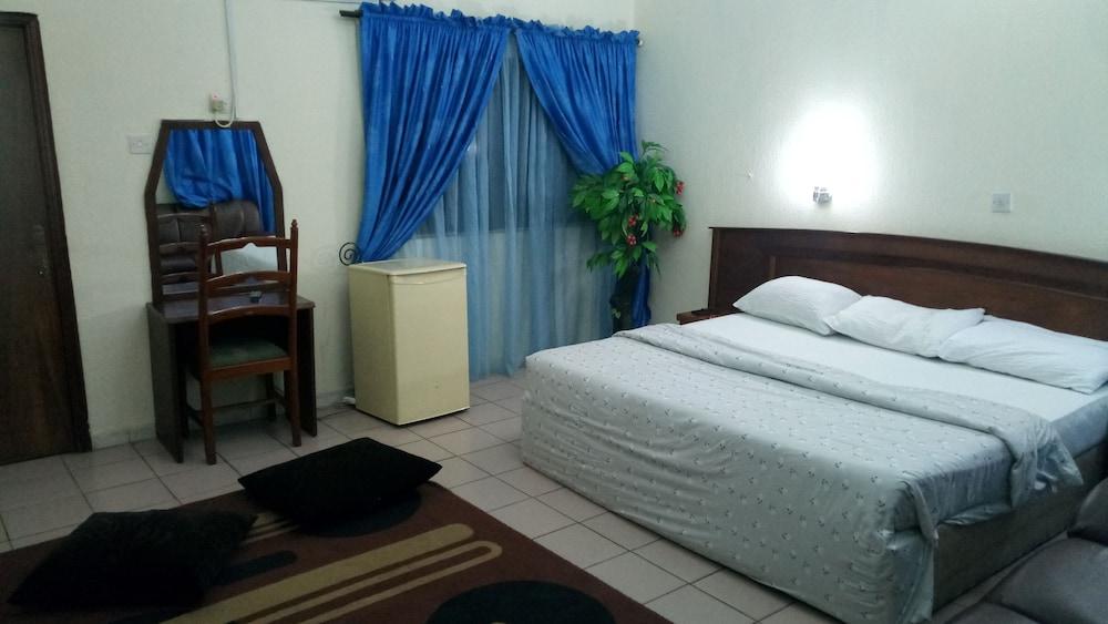 The Grand Mirage Hotel