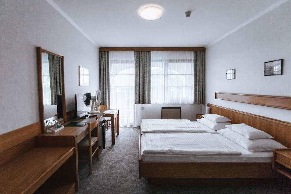 Hotel Mörbischerhof