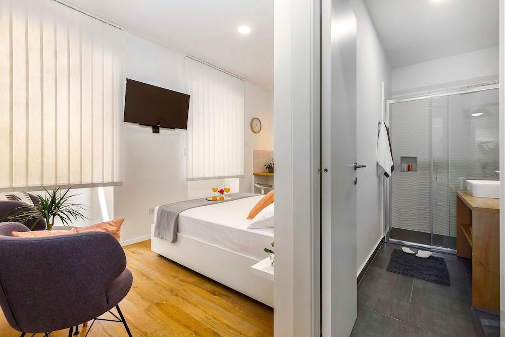 Apartments Terra I & II