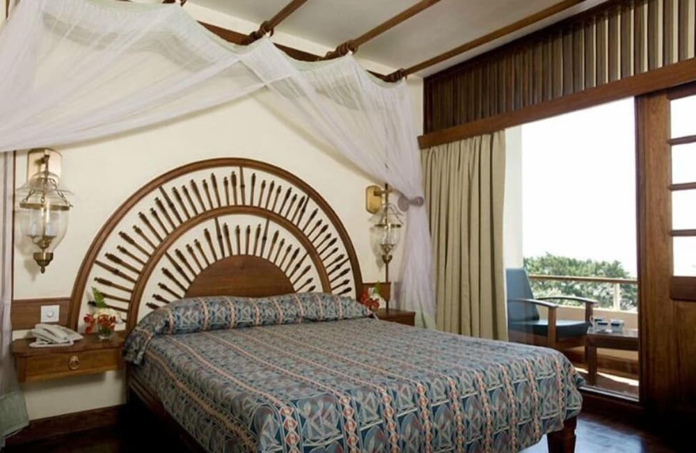 Lake Manyara Wildlife Lodge
