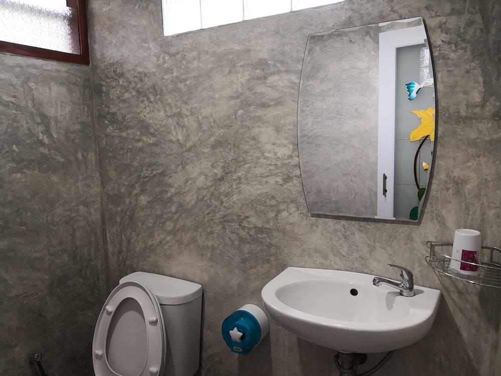 Baan Suanmok Khao Kho