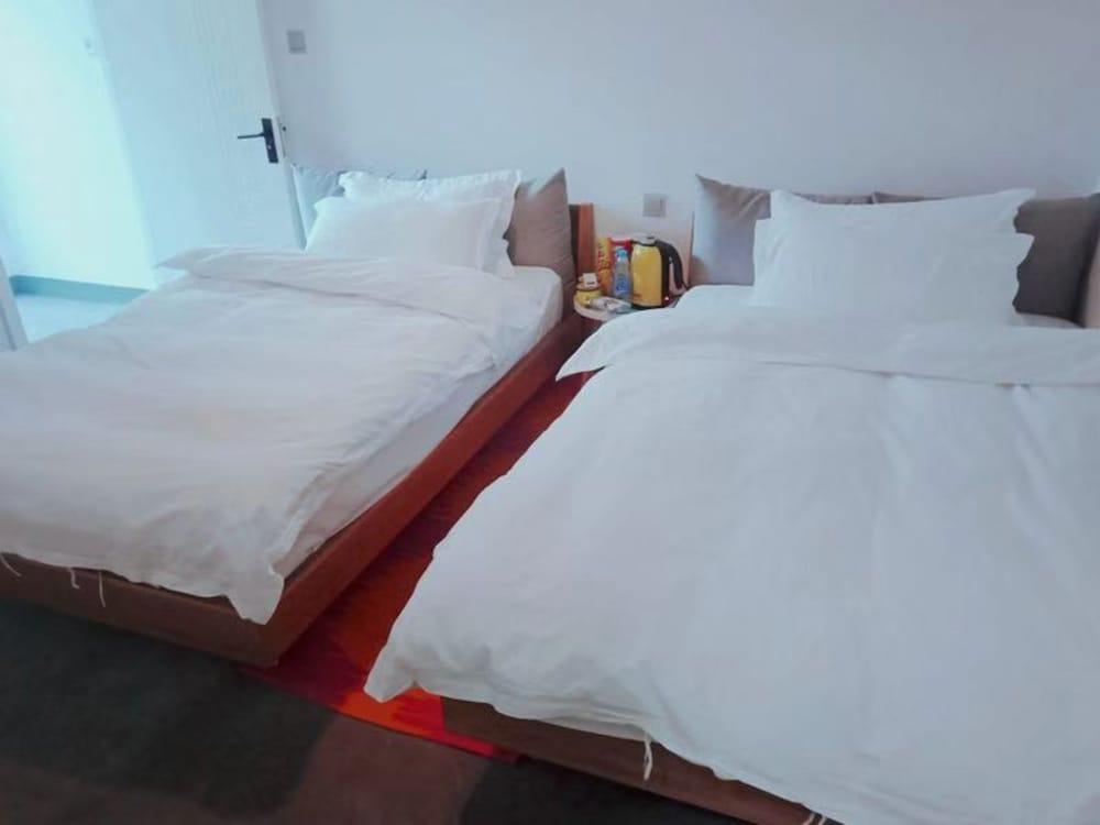 Great Wall LAJOLLA Resort