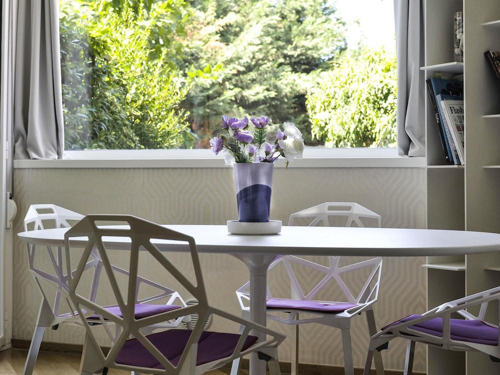 GetTheKey Hills Garden Apartment