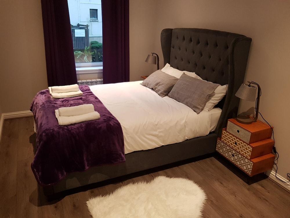 First St Johns Hill Apartment 3