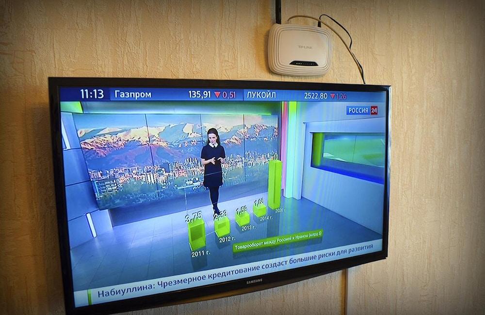 Dobrye Sutki Apartment on Mukhacheva 258