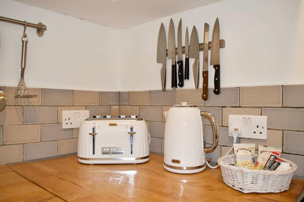 Charming, Bright & Comfortable - Sleeps 2