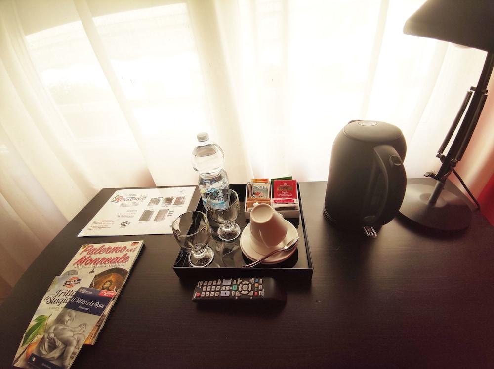 B&B 120 Rodionoff - connection to Airport and Mondello Beach