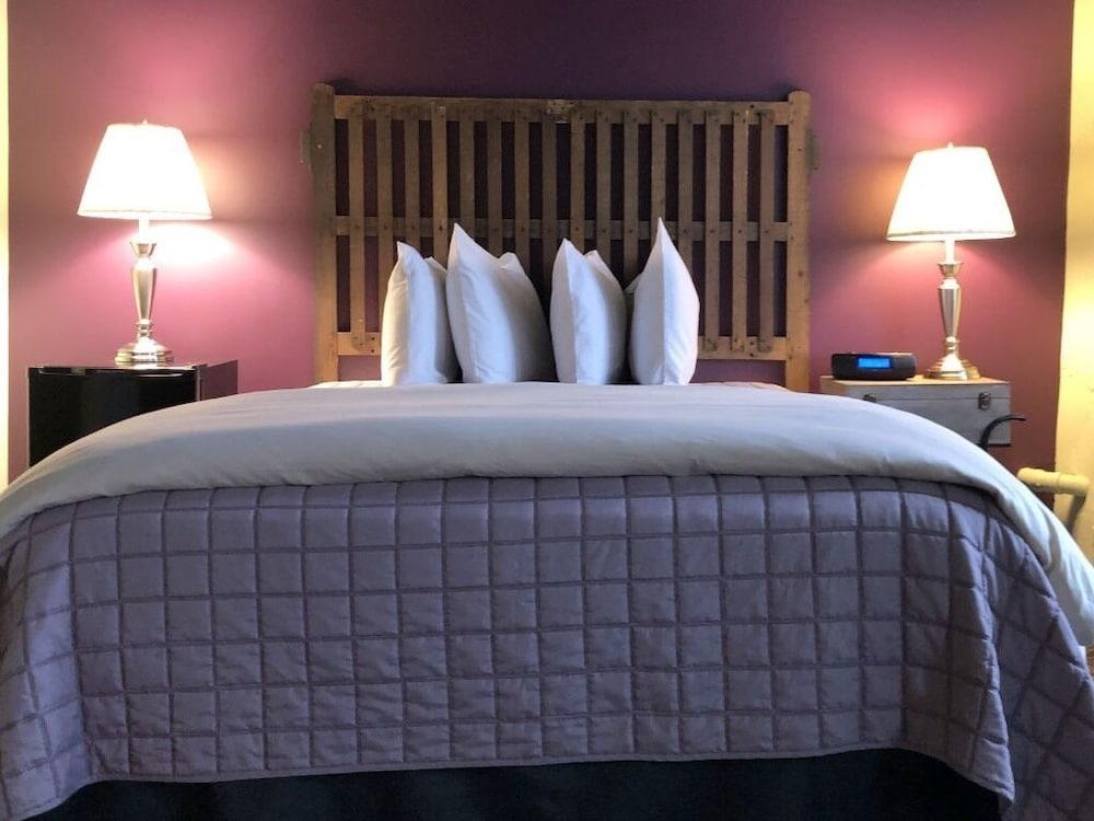 The Inn At Stone Mill