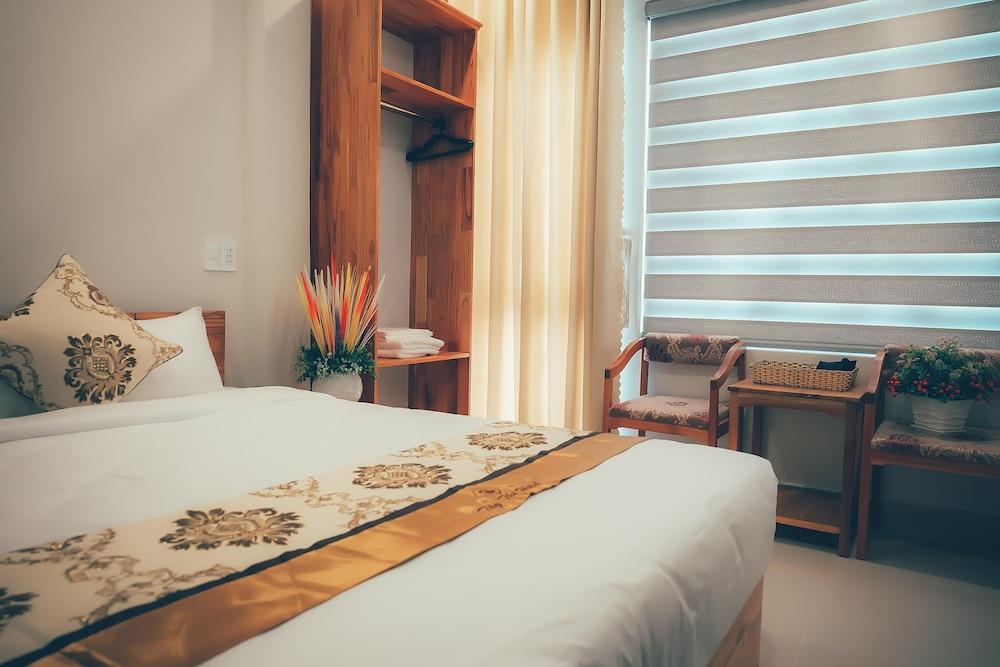Hotel Tay Thi