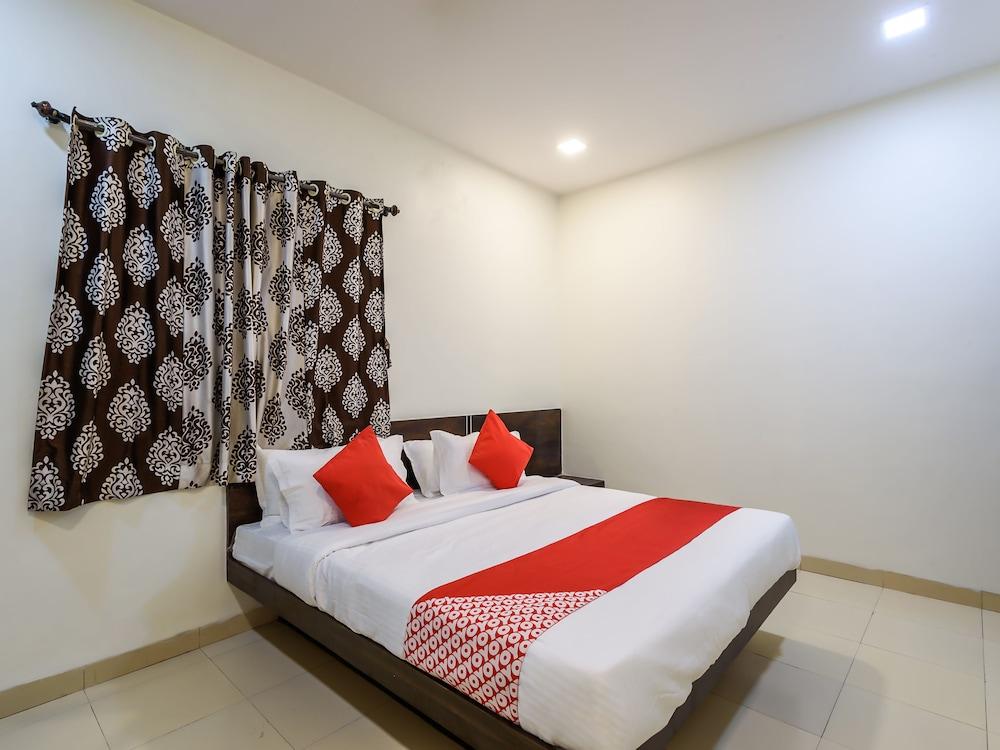 OYO 19622 Hotel Morya