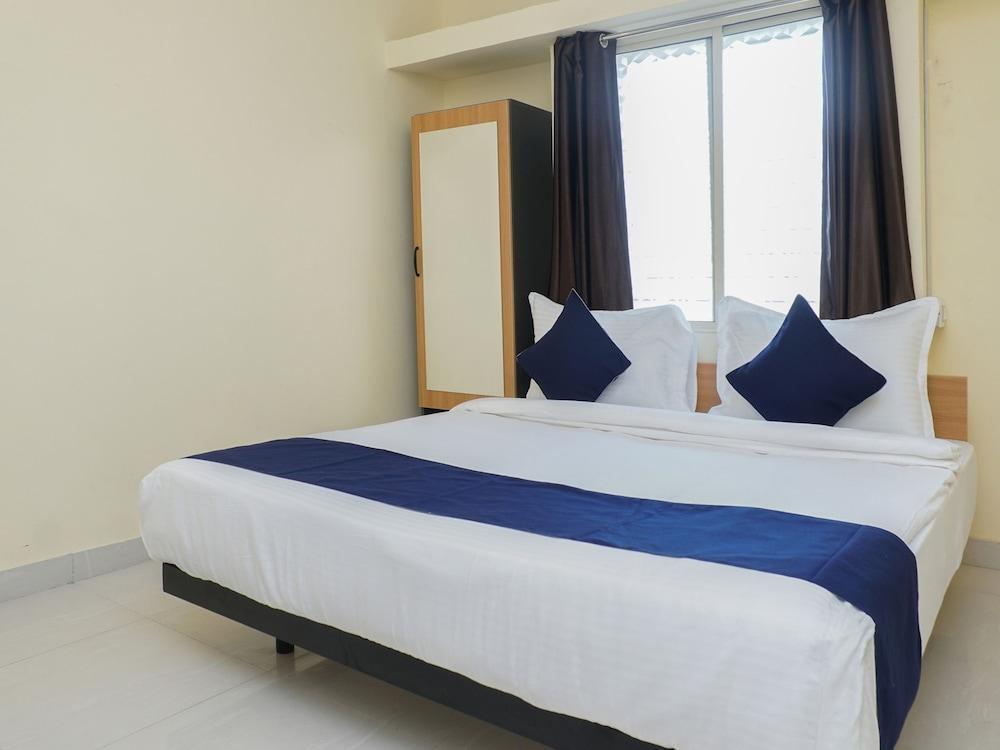 OYO 20037 SilverKey Hinjawadi