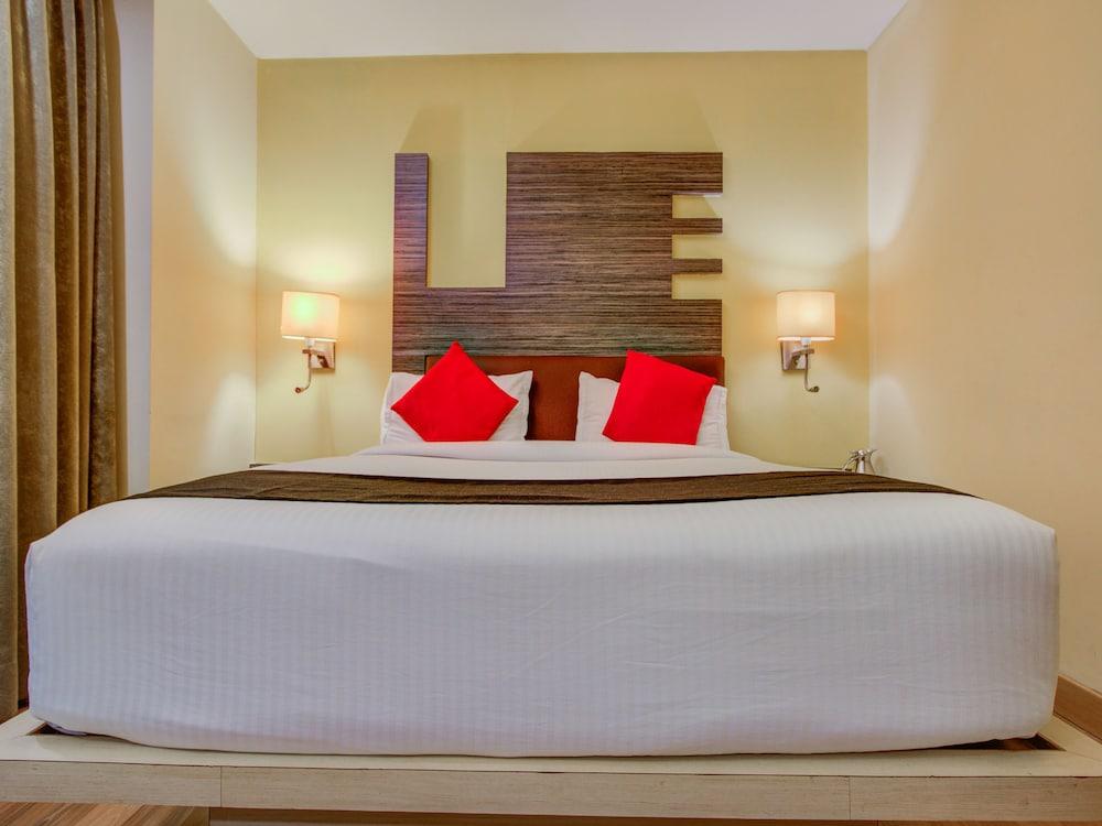 Capital O 22780 Hotel Landmark