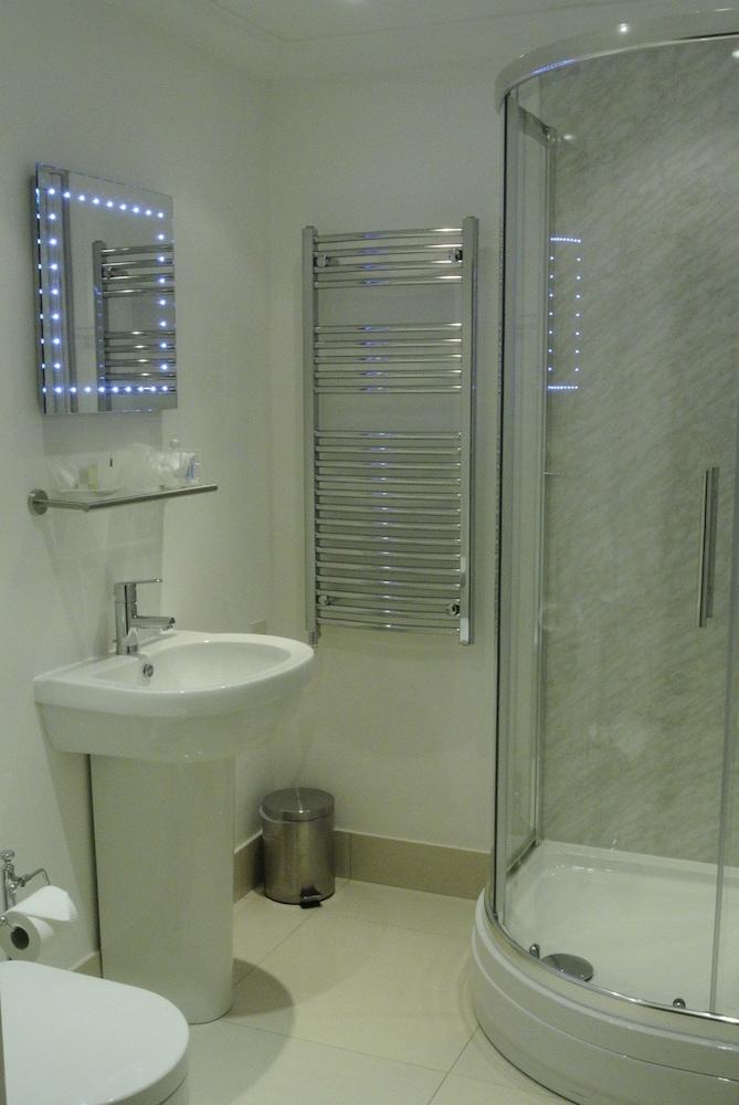 The Old Dairy Farm B&B