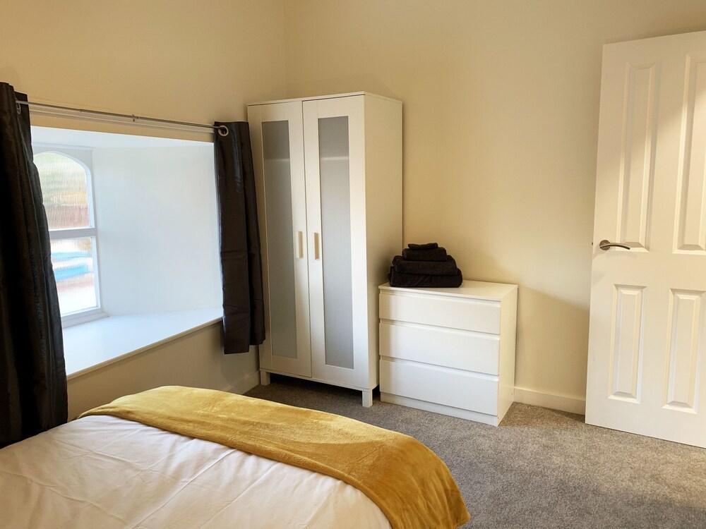 The Baptist Chapel - 9