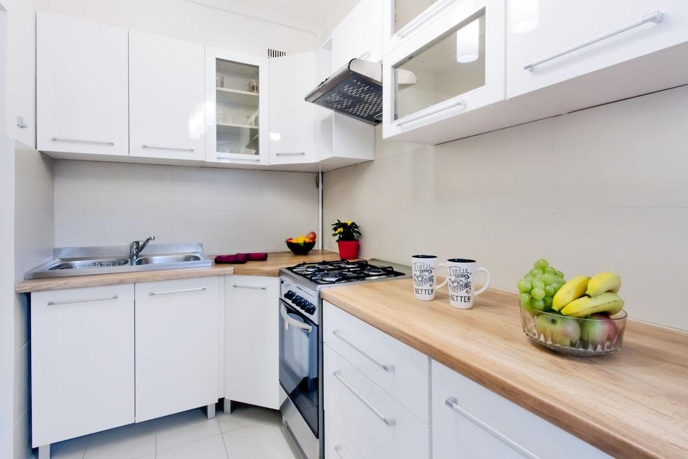 ClickTheFlat Avenue Place