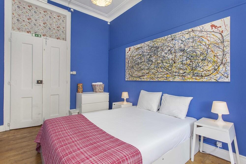 5 Sins Chiado Hostel